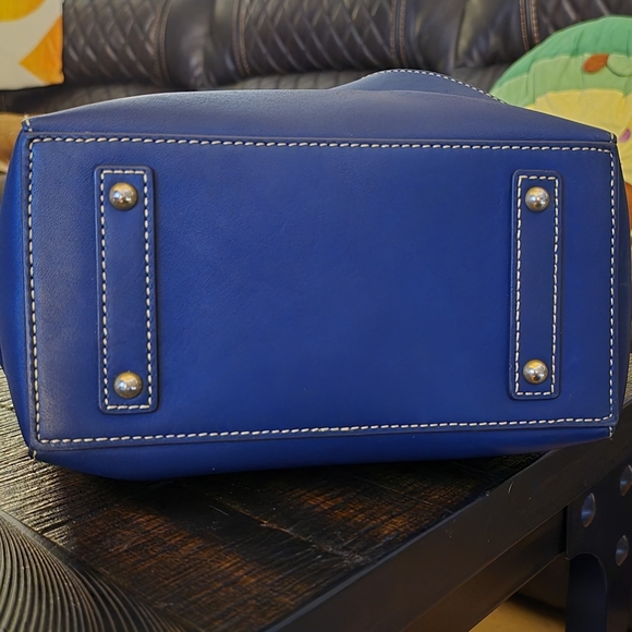 Dooney & Bourke purse - Picture 11 of 16